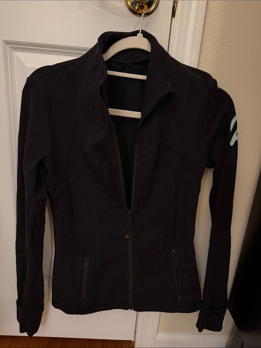 Women’s Lululemon Peloton define jacket